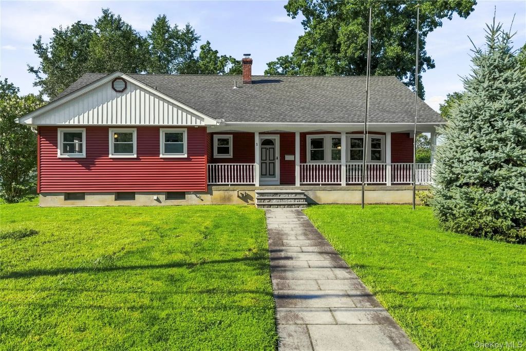 1 Henning Drive, Montrose