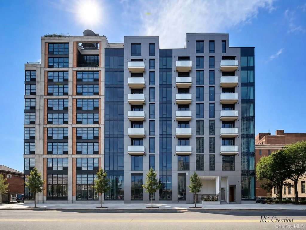 4630 21st Street, Long Island City