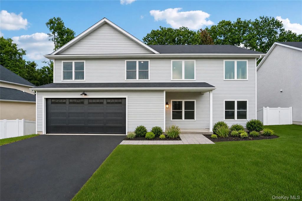 18 Rustic Drive, Rock Tavern