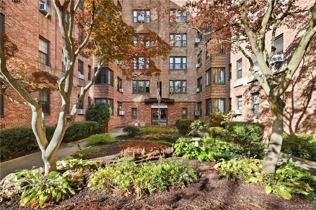 35 Parkview Avenue # 5a, Bronxville