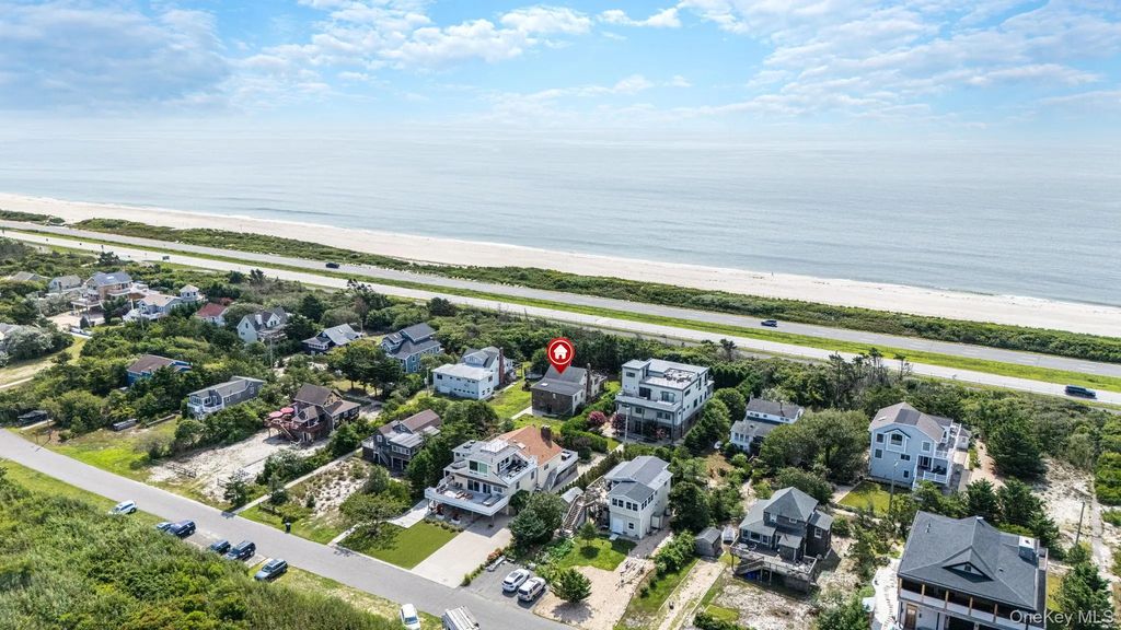 24 Ocean Walk, West Gilgo Beach