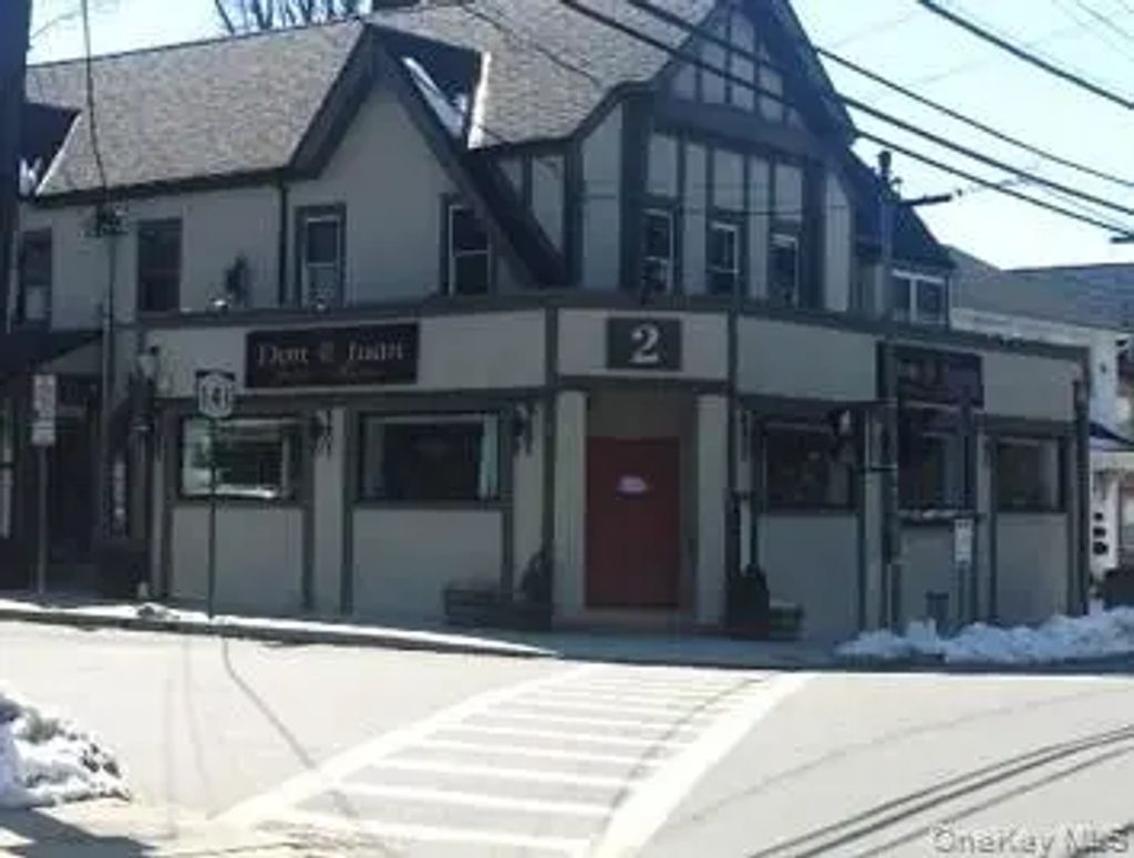 2 Broadway, Pleasantville
