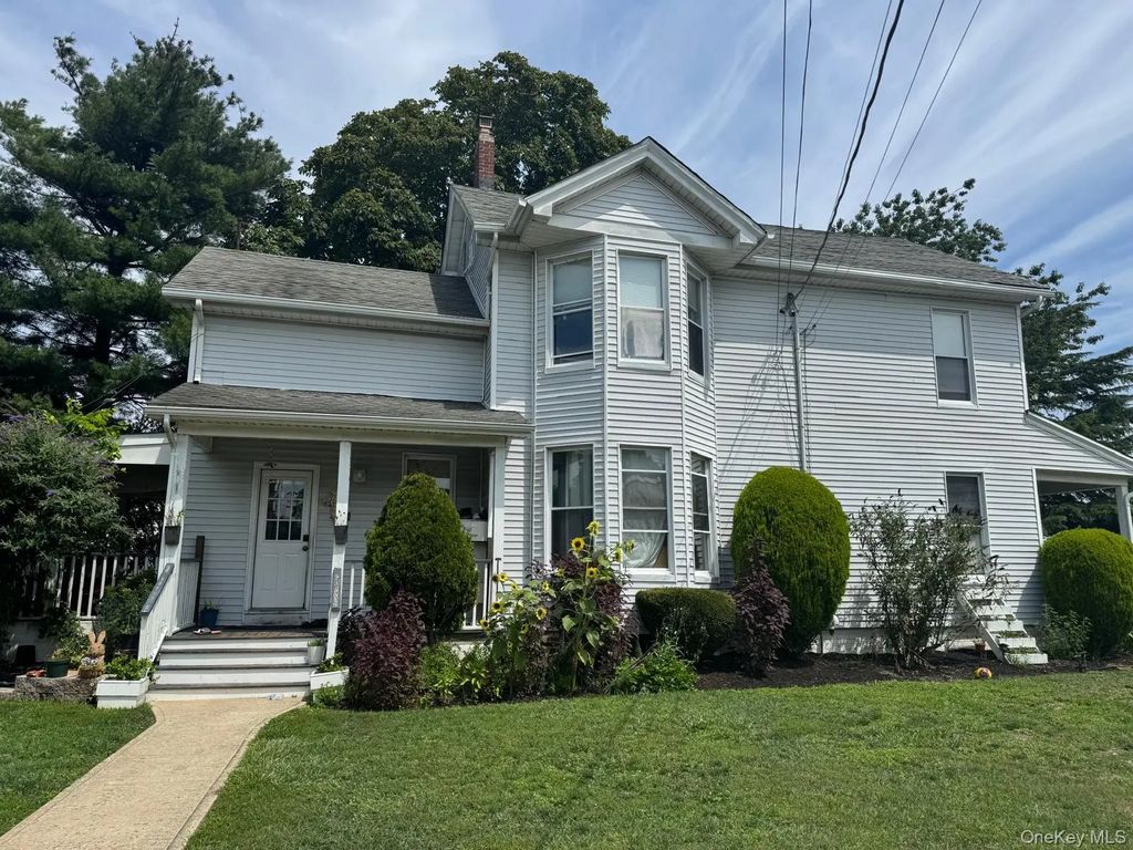 172 N Ocean Avenue, Patchogue