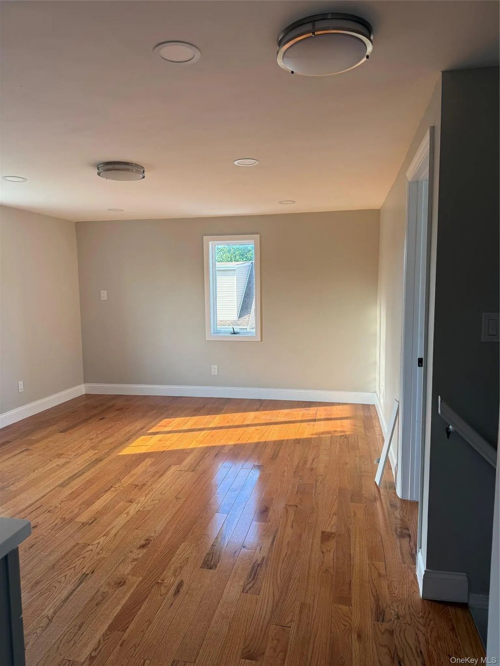 245 Stone Street, Elmont
