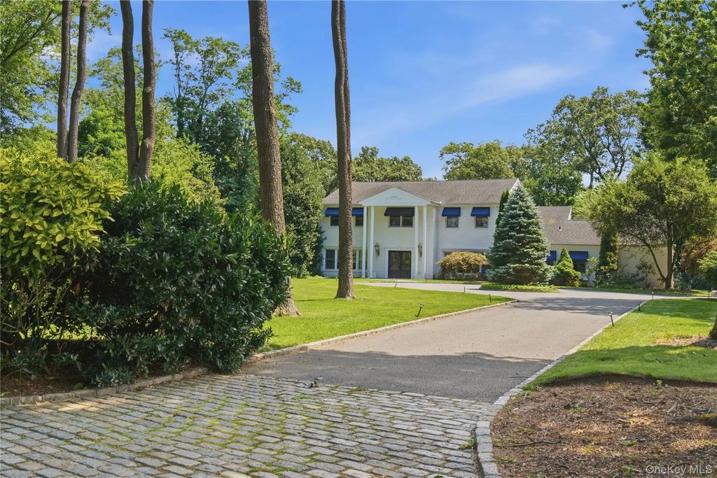6 Lighthouse Point, Lloyd Harbor