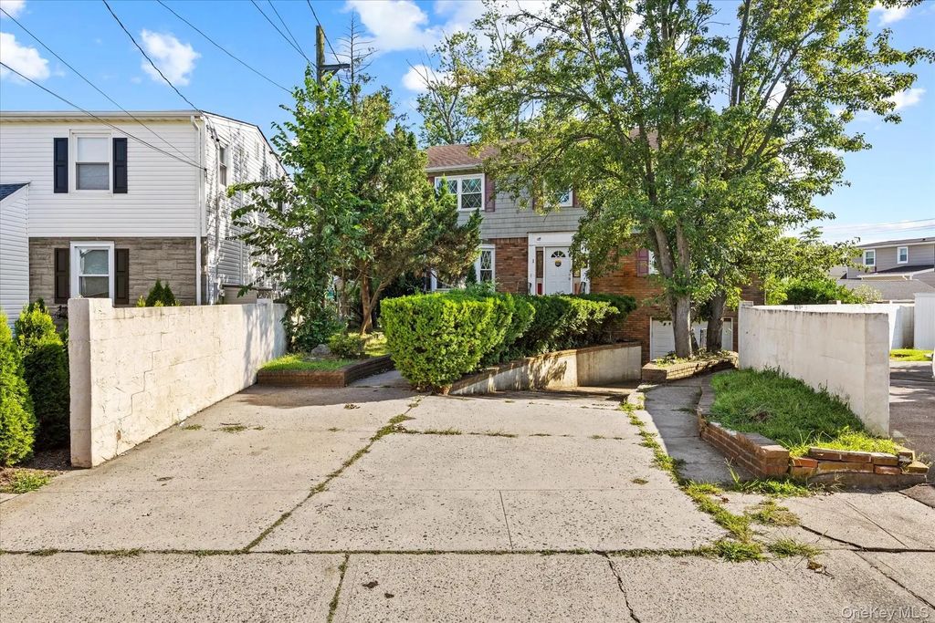 251 Perkins Avenue, Oceanside