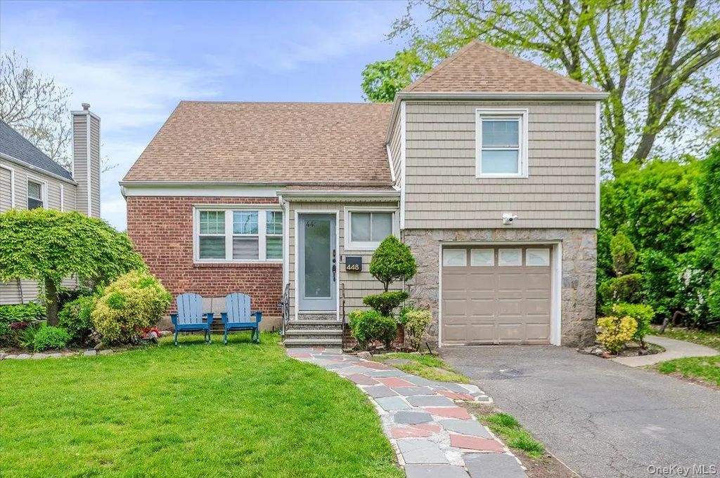 448 Westminster Road, Cedarhurst