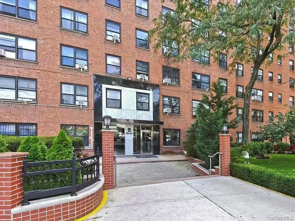 99-60 63rd Road # 5w, Rego Park