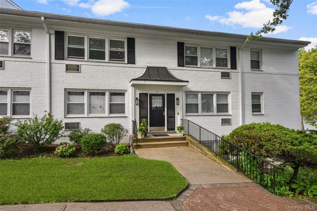 6 Avon Circle # C, Rye Brook
