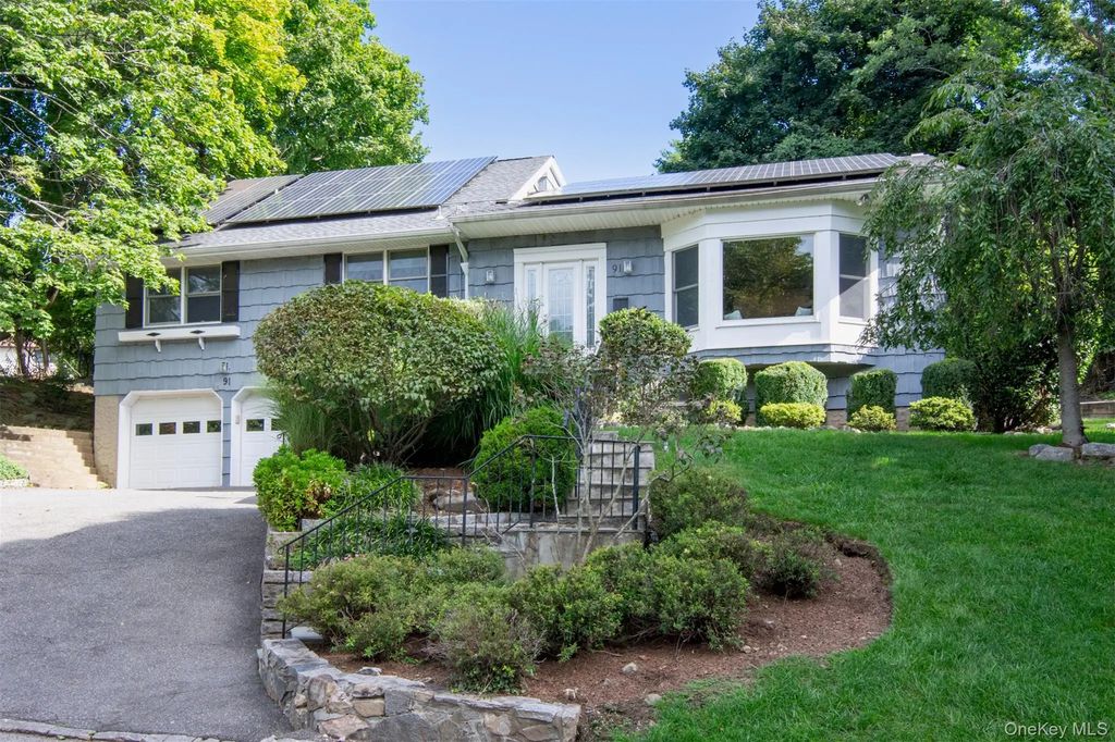 91 Sycamore Lane, Irvington
