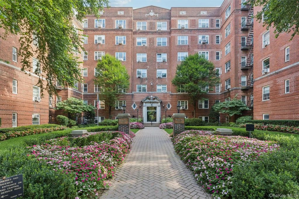 113-14 72nd Road # 6a, Forest Hills