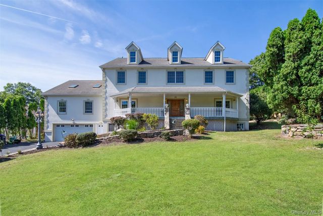 34 Shaw Lane, Irvington
