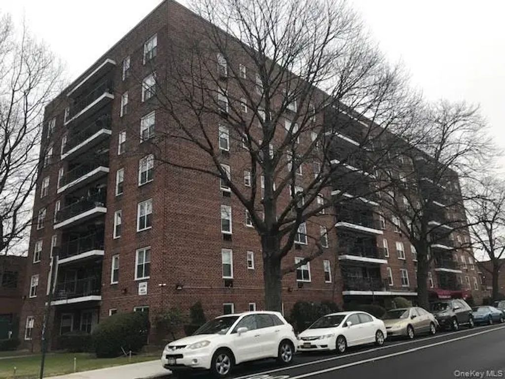 34-43 60 Street # 4j, Woodside