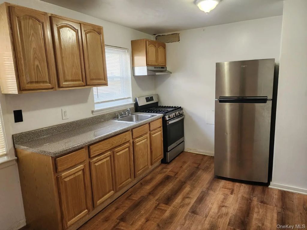 38-15 100th Street # 1st Floor, Corona