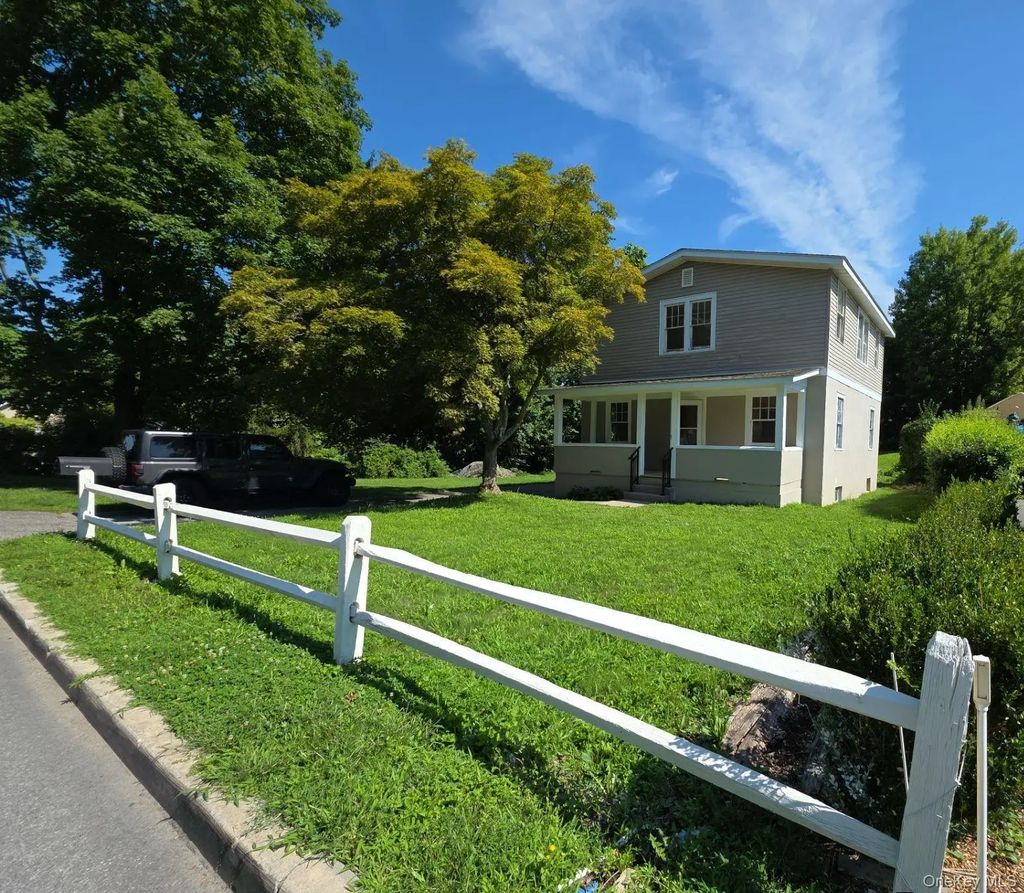 20 Rome Avenue, Bedford Hills