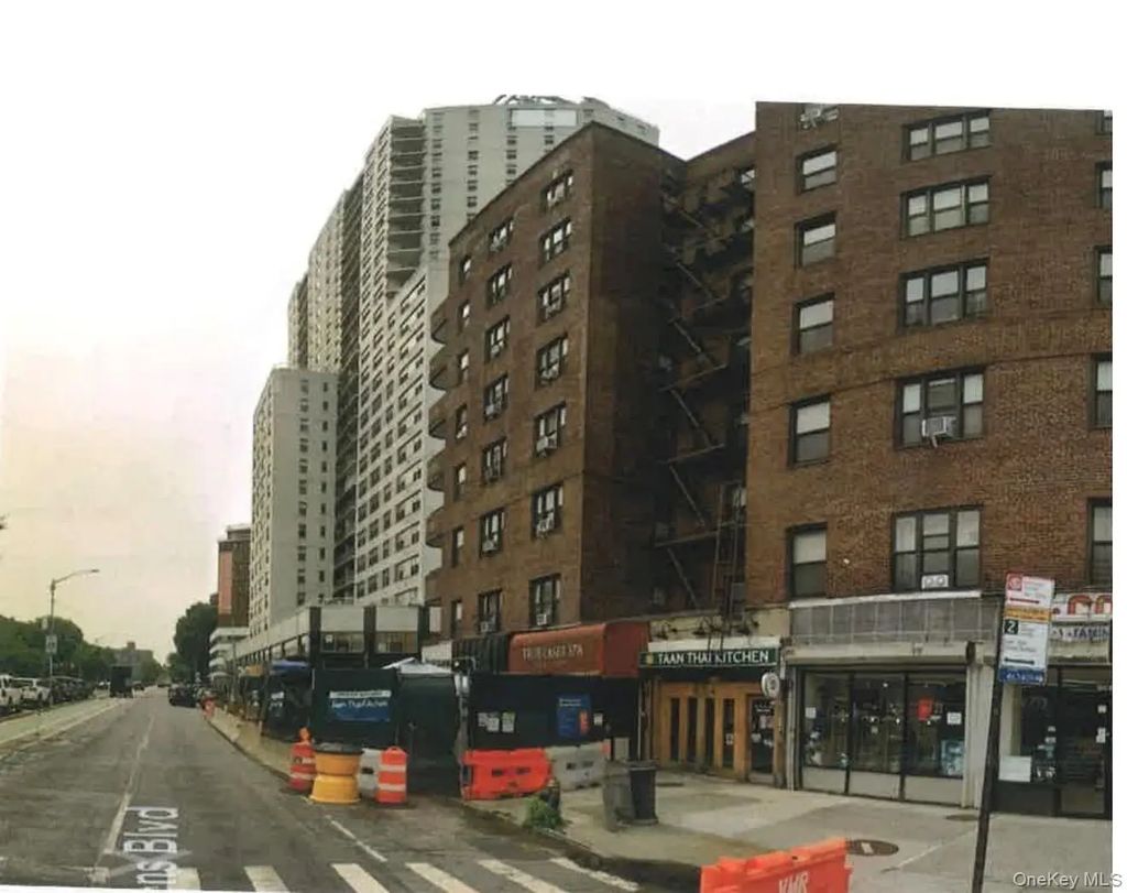 124-34 Queens Boulevard # A, Kew Gardens