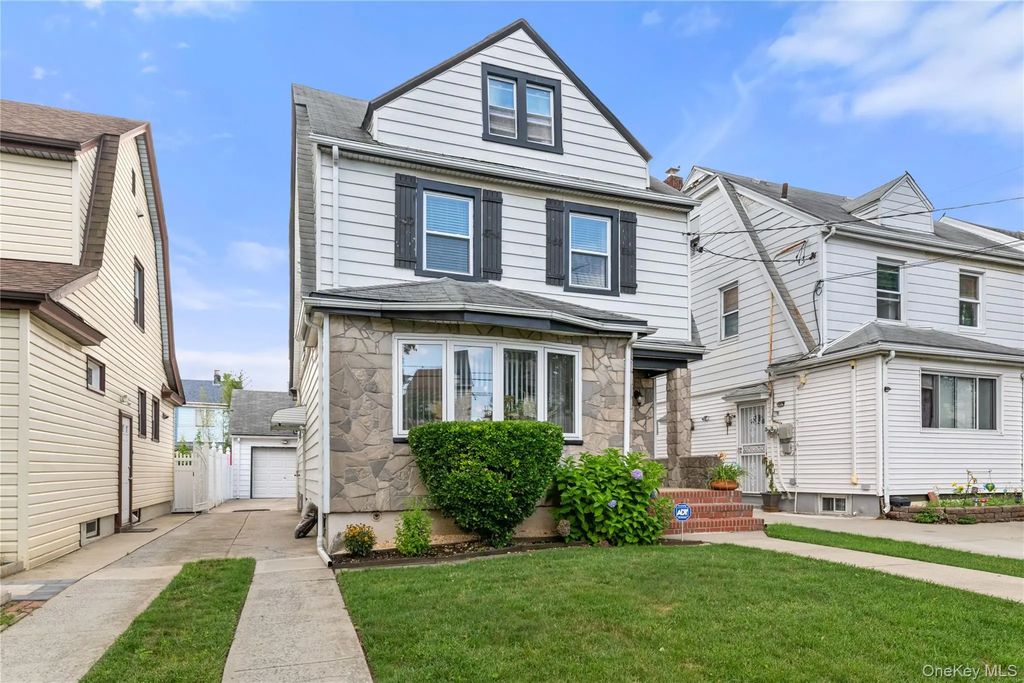 89-72 216th Street, Queens Village