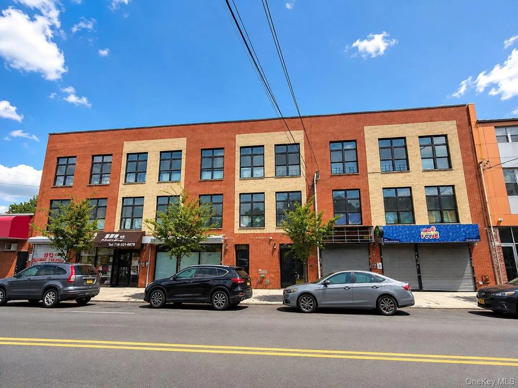 22-30 College Point Boulevard # 2g, College Point