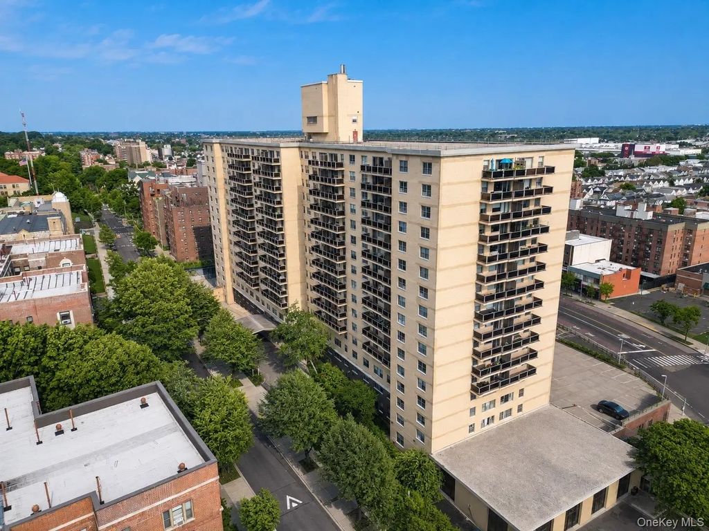 175-20 Wexford Terrace # 10d, Jamaica Estates
