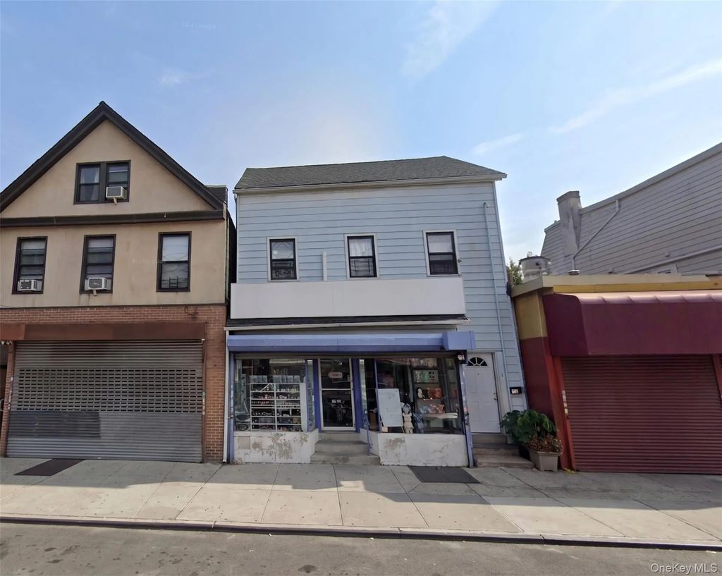 18-19 College Point Boulevard, College Point