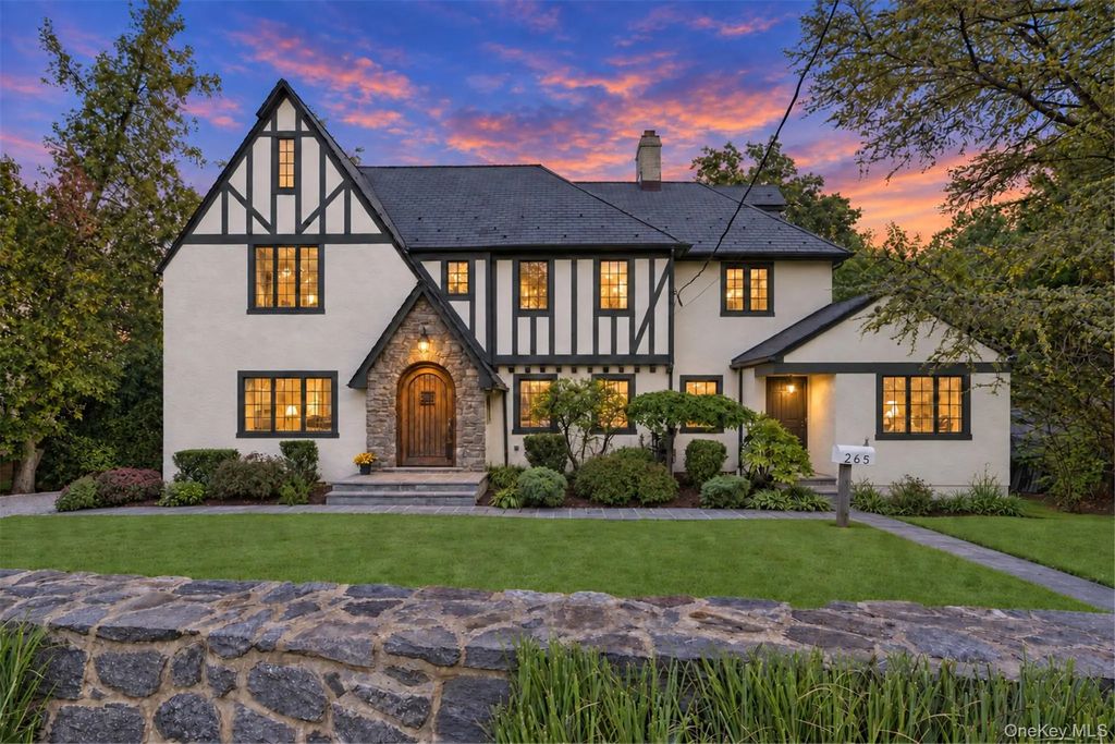 265 Old Mamaroneck Road, White Plains