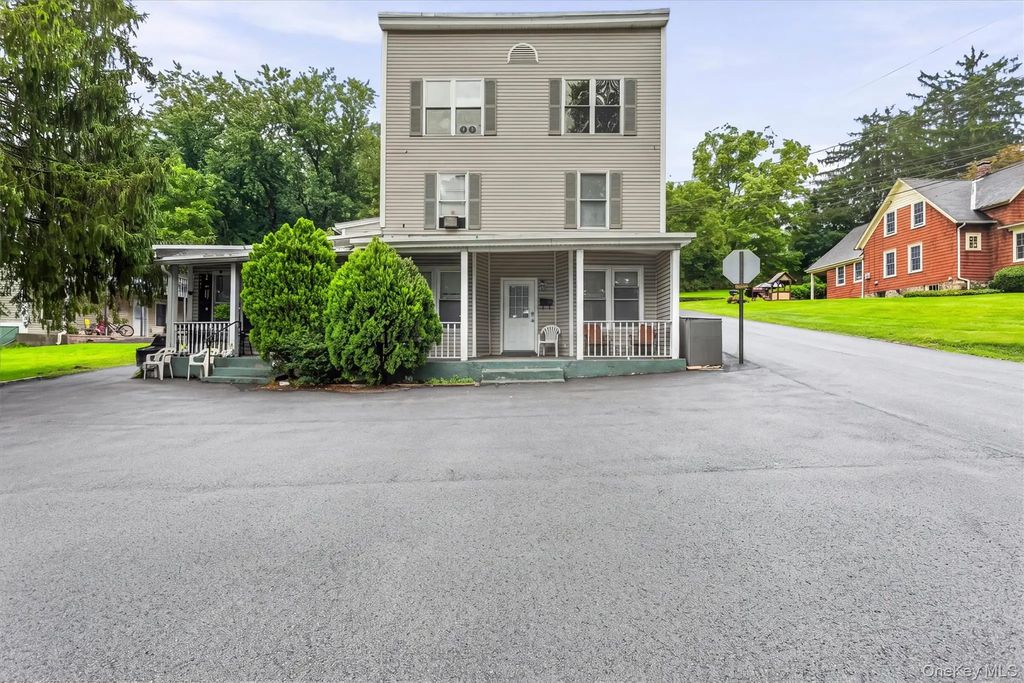 174-176 Myrtle Avenue, Mahopac