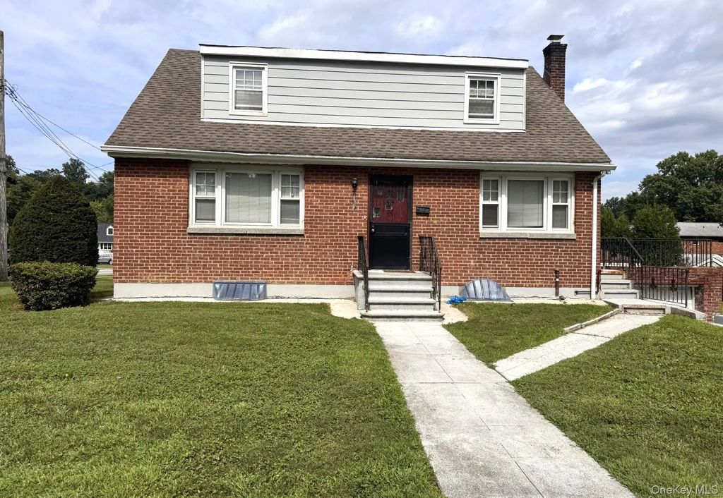 55 Canfield Avenue, Yonkers