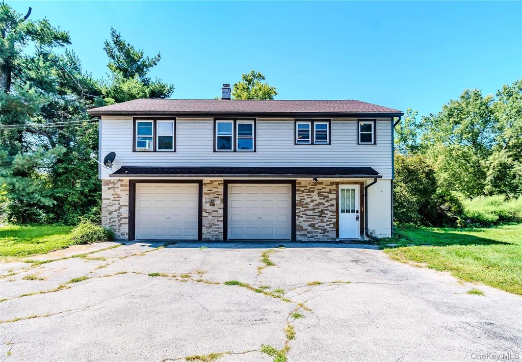 876 St Rte 52 # 876, Walden