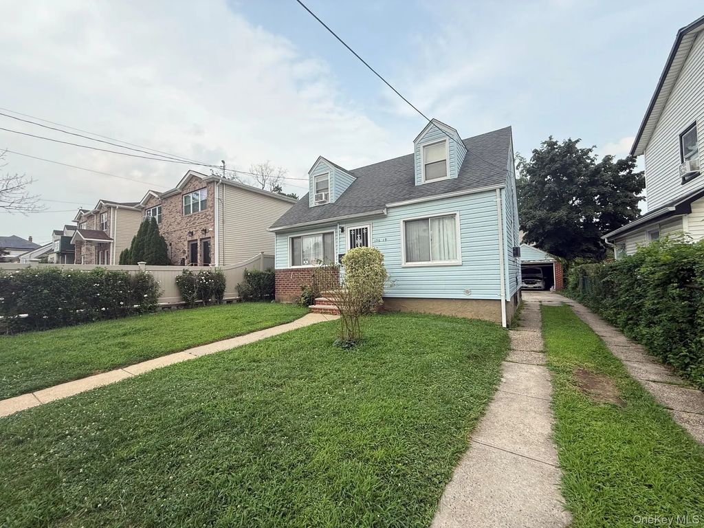13619 220th Place, Springfield Gardens