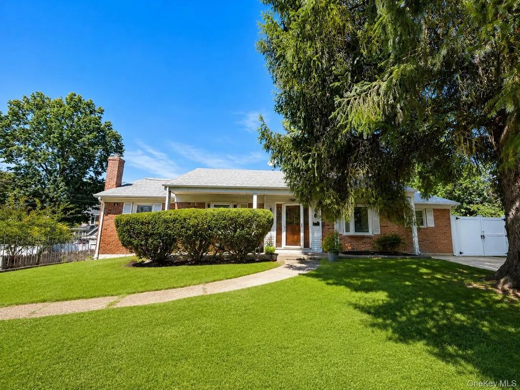 19 North Lane, Glen Cove
