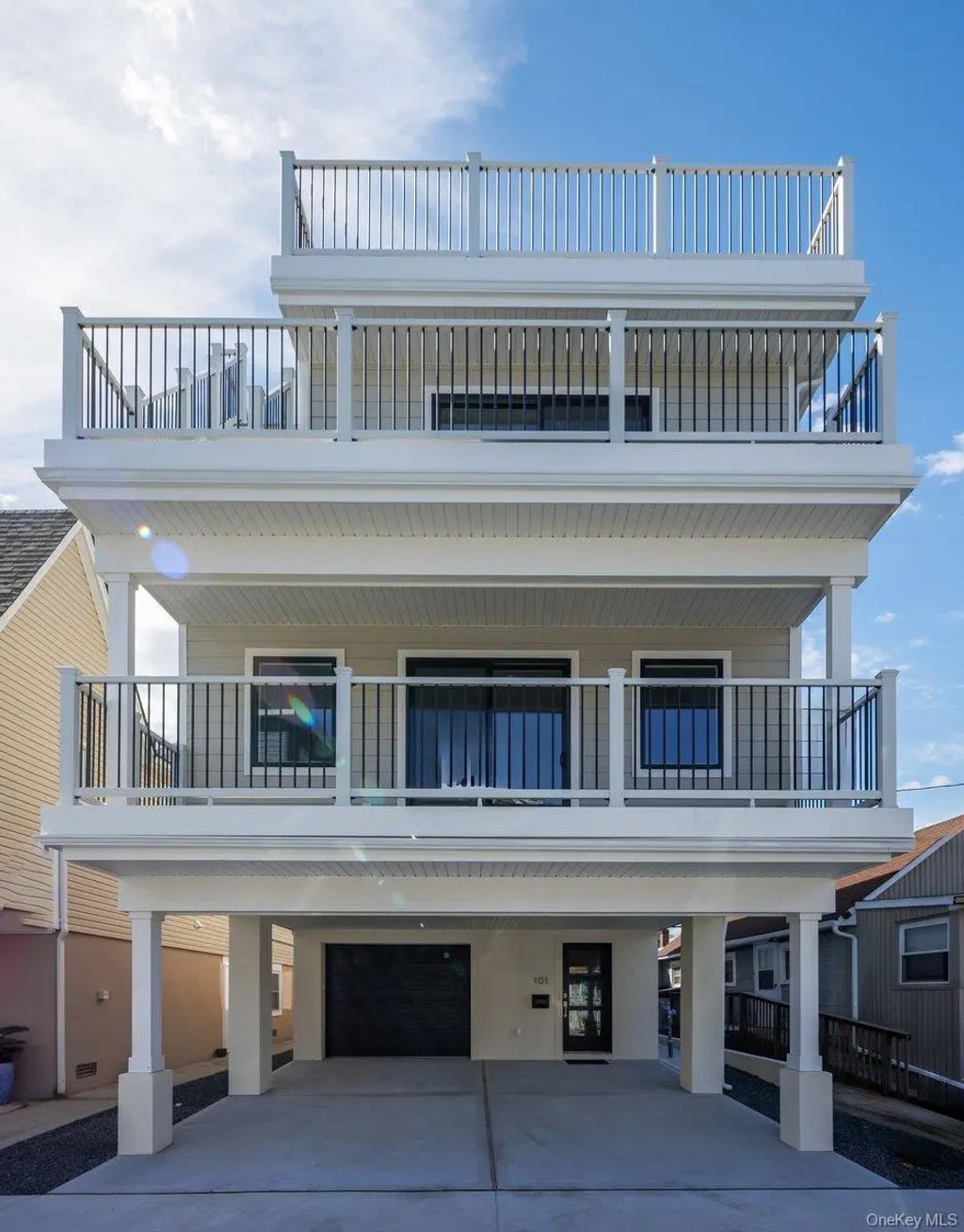 101 Wisconsin Street, Long Beach