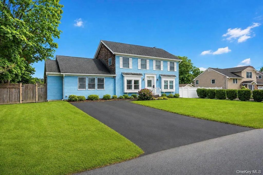 36 George Street, Sayville