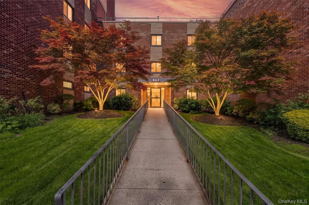 115 Dehaven Drive # 305, Yonkers