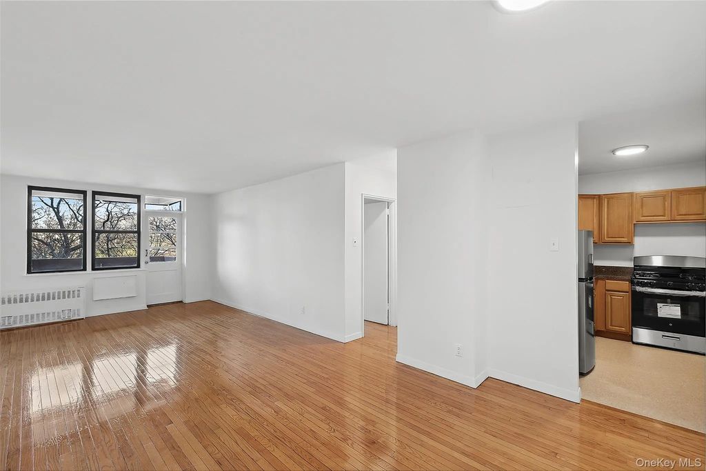 201 Ravine Avenue # 4h, Yonkers