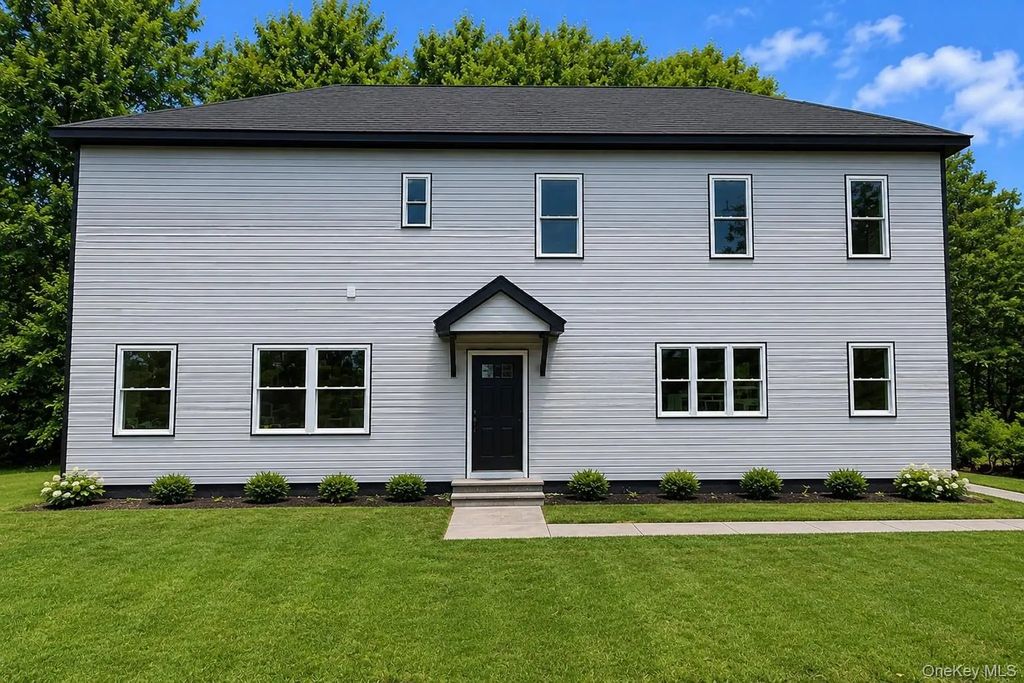 111 Forestburgh, Monticello