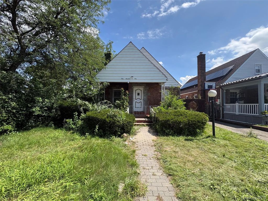 11901 223rd Street, Cambria Heights