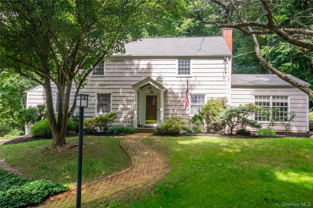35 Marcourt Drive, Chappaqua