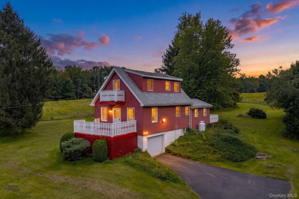 332 Bernas Road, Cochecton