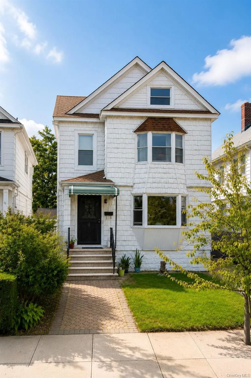 14708 33rd Avenue, Flushing