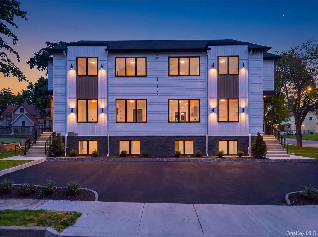 110 Fairview Avenue # #201, Spring Valley