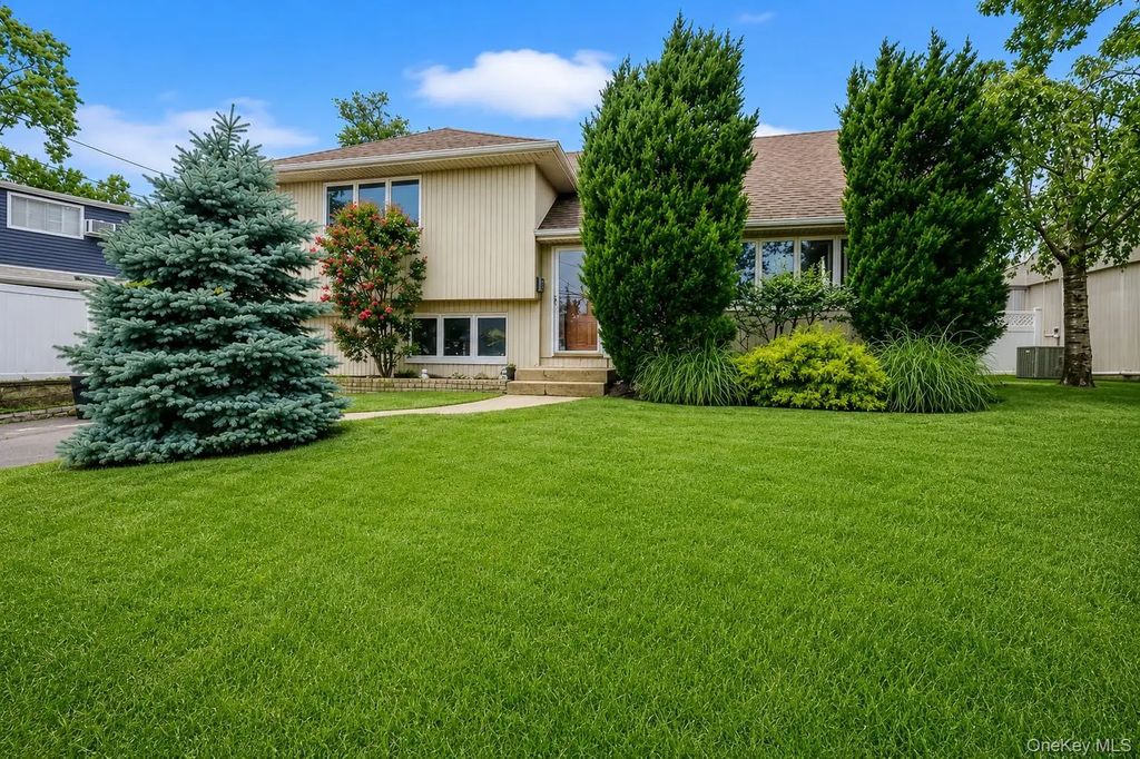 312 W Waukena Avenue, Oceanside