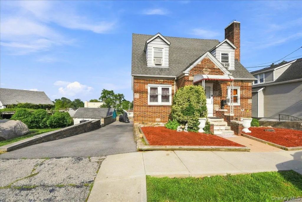 786 Mile Square Road, Yonkers