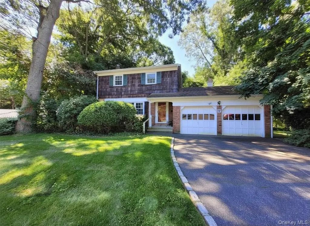 5 Pan Court, South Huntington