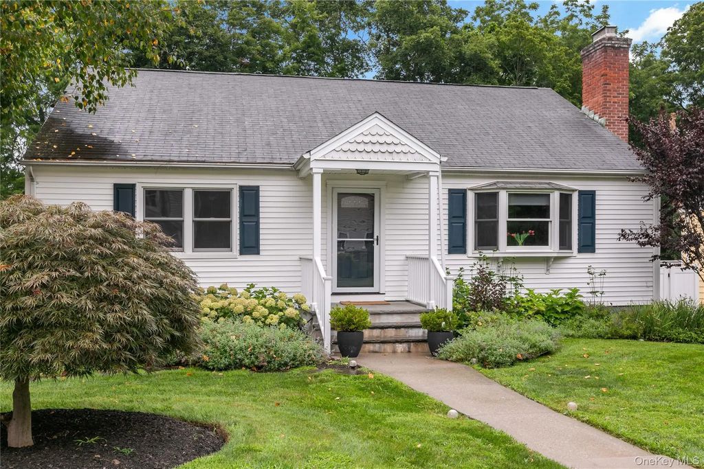 16 Brook Street, Mount Kisco