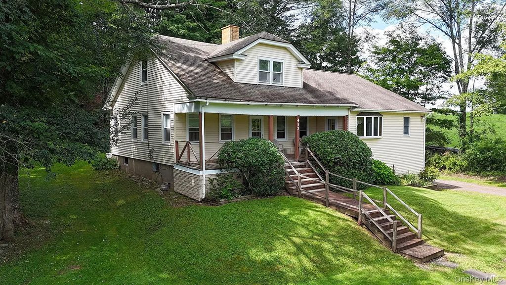 432 County Road 95, Obernburg