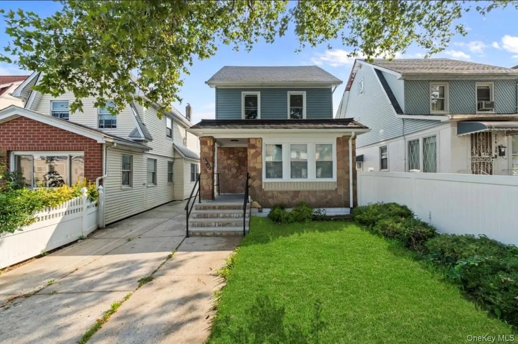 21432 112th Road, Queens Village
