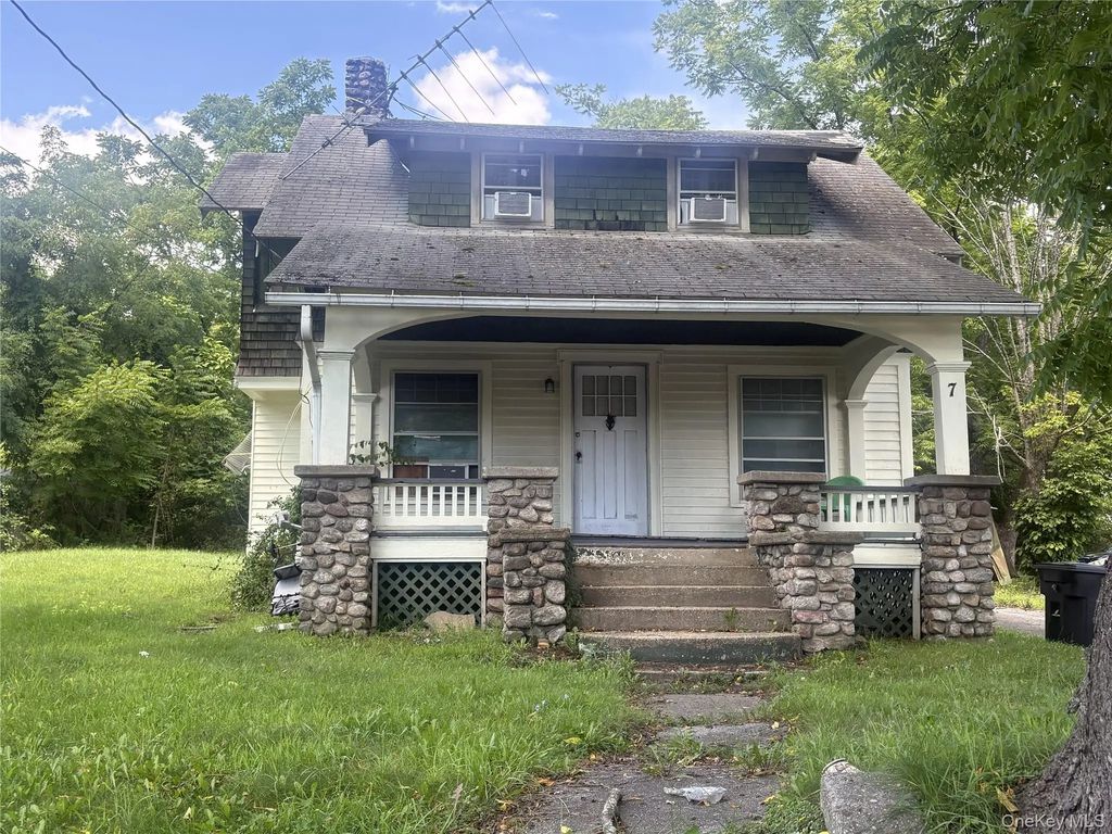7 North Road, Bloomingburg