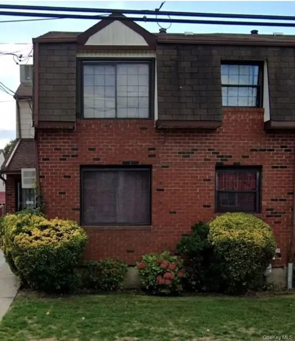 18408 144th Road, Springfield Gardens