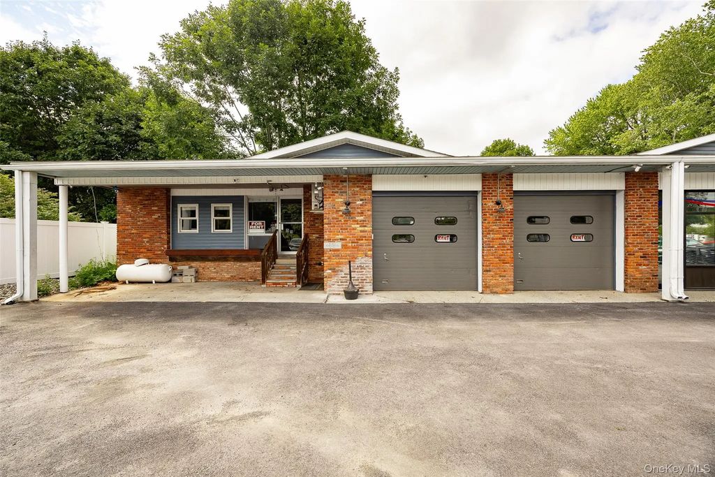 815 Violet Avenue # 1a, Hyde Park