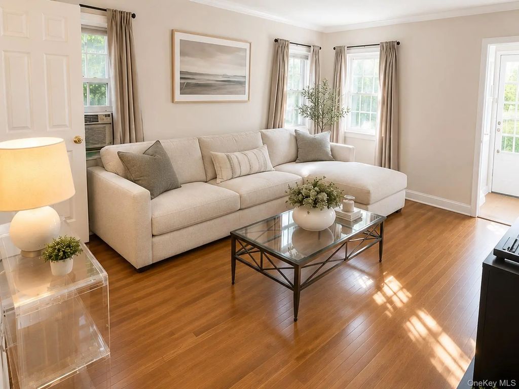 142 Cleveland, Long Beach